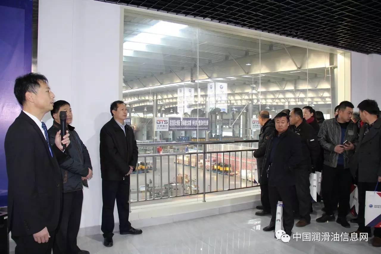五十余位企業(yè)家組團(tuán)走進(jìn)奧吉星，共探化工產(chǎn)業(yè)鏈升級(jí)新路徑